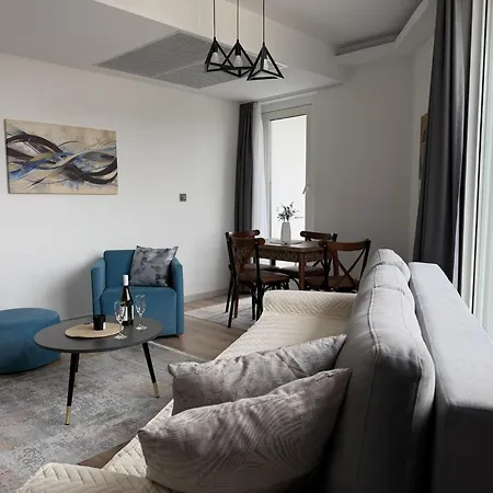 Cevahir Luxury Free Parking Skyline View Скопье