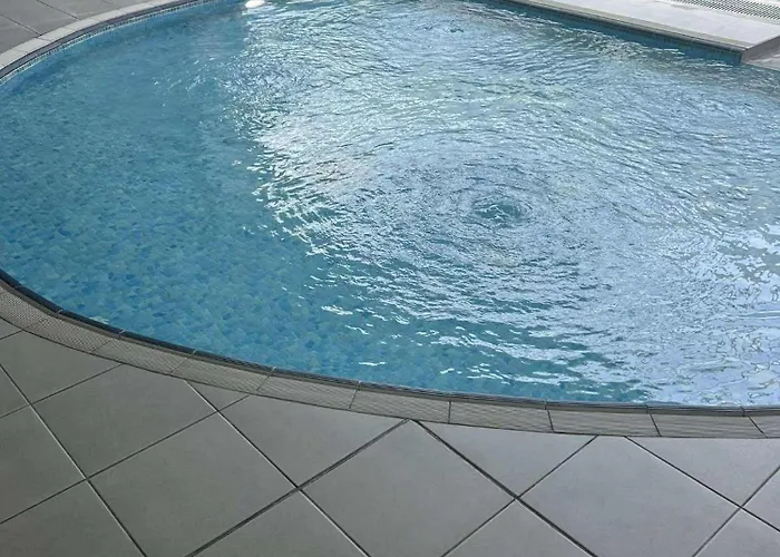 Stylish For Families, Couples & Business Travelers